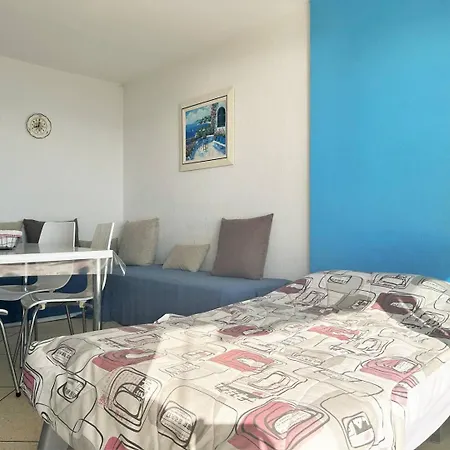Apartment Lv280-g025 2 Couchages